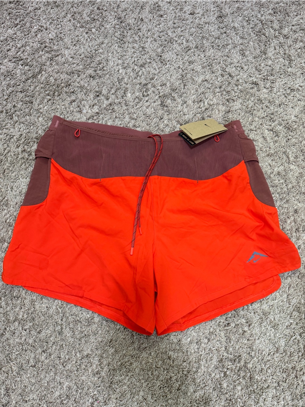 Nike Trail Second Sunrise Men's 5'' Dri-FIT ADV Running Shorts Size L HJ3572-633